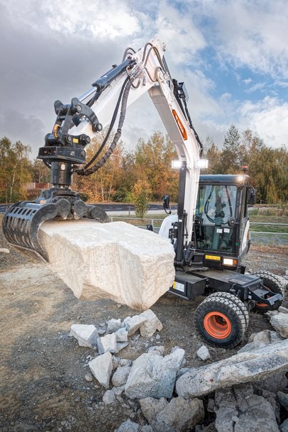 New 6 tonne Wheeled Excavator from Bobcat Powered by Fuel Efficient Stage V Engine